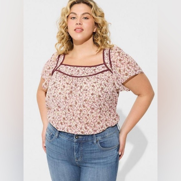 Torrid Floral Chiffon Short Sleeves Top Size 1X Pink Semi Sheer Flutter Sleeves - Picture 1 of 11
